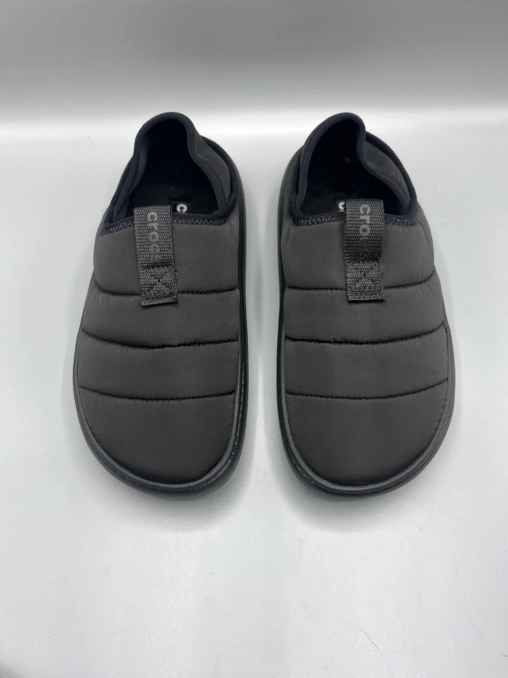 CROCS Classic Neo Puff Fleece Lined Slipper Mules Clogs Gorpcore Black Unisex - Picture 3 of 7